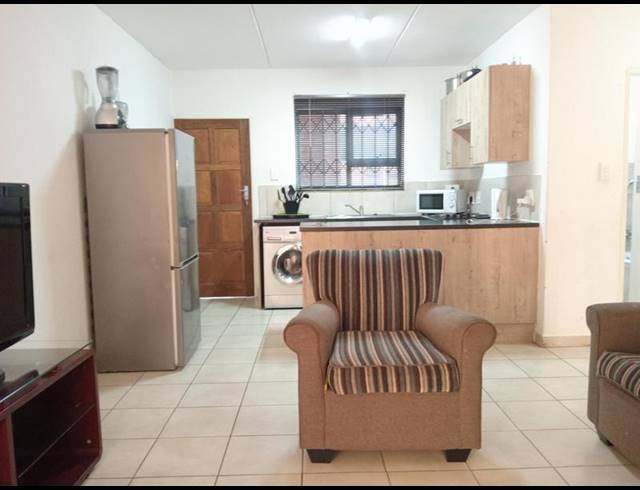 2 BEDROOM APARTMENT FOR SALE IN PRINCESS